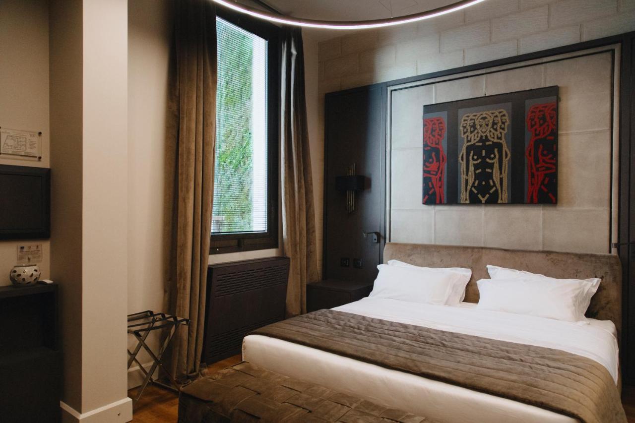 Casa 300Mila Hotel เลชเช ภายนอก รูปภาพ