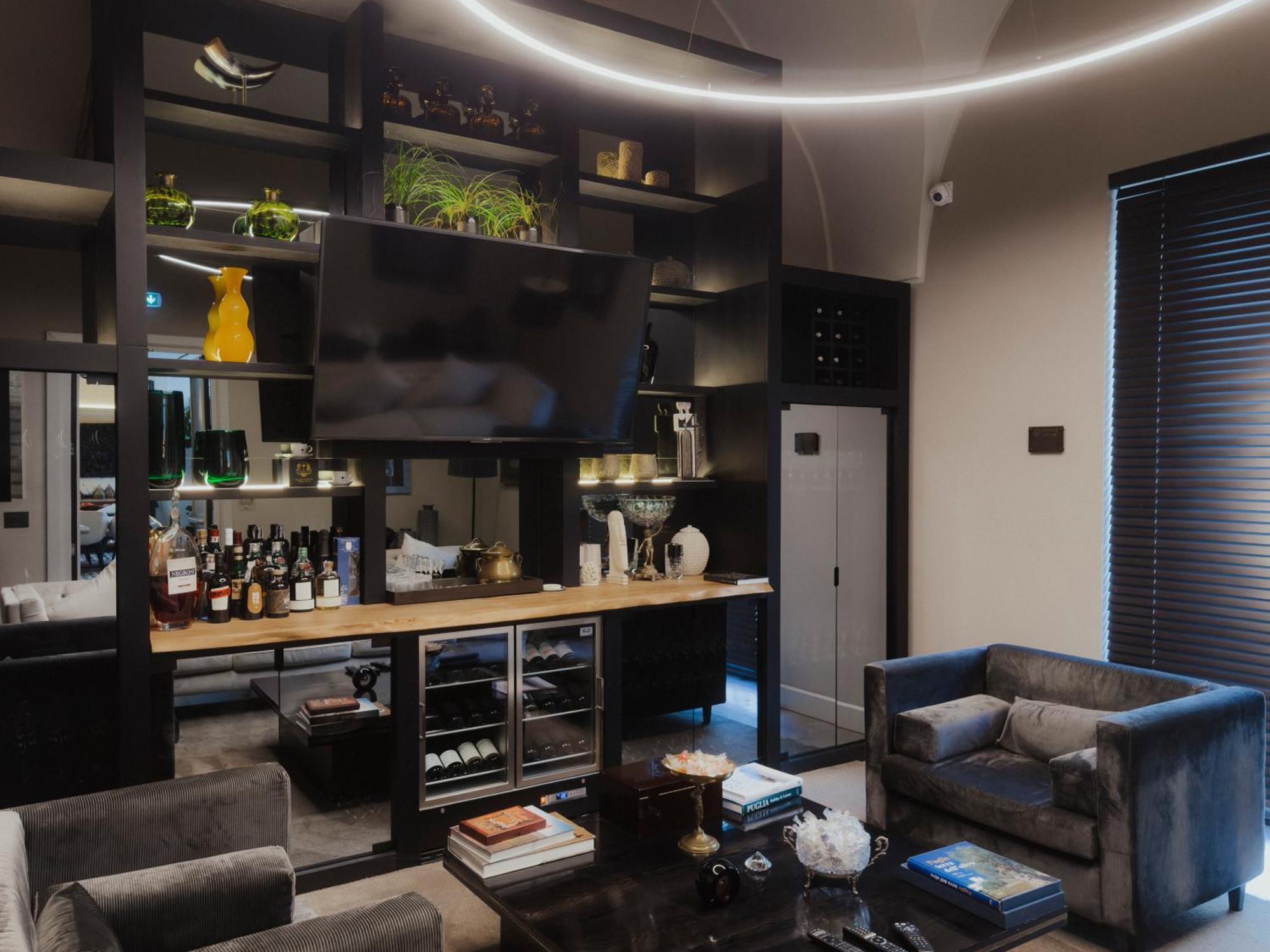 Casa 300Mila Hotel เลชเช ภายนอก รูปภาพ